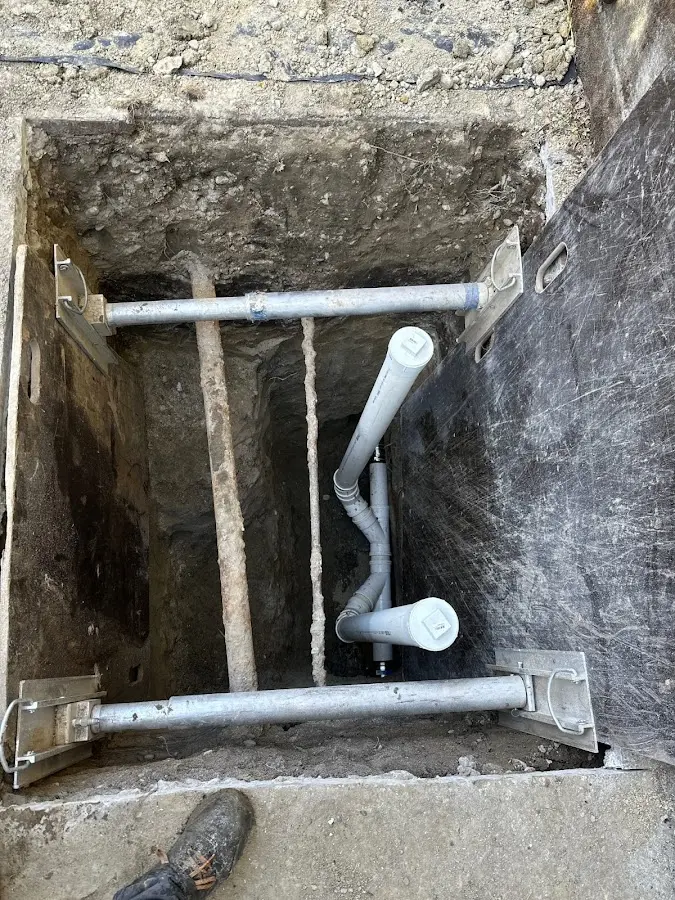 Experienced plumber completing Gas Line Repair work in Prichard